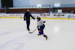 Stickhandling-18